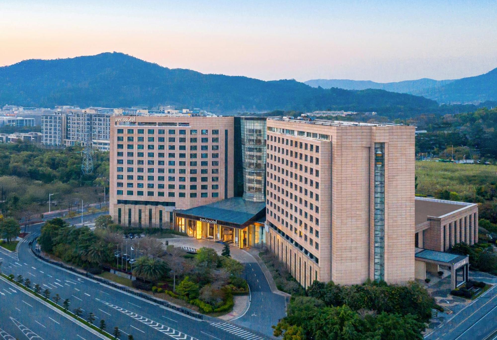 Swissotel Kanton Exterior foto