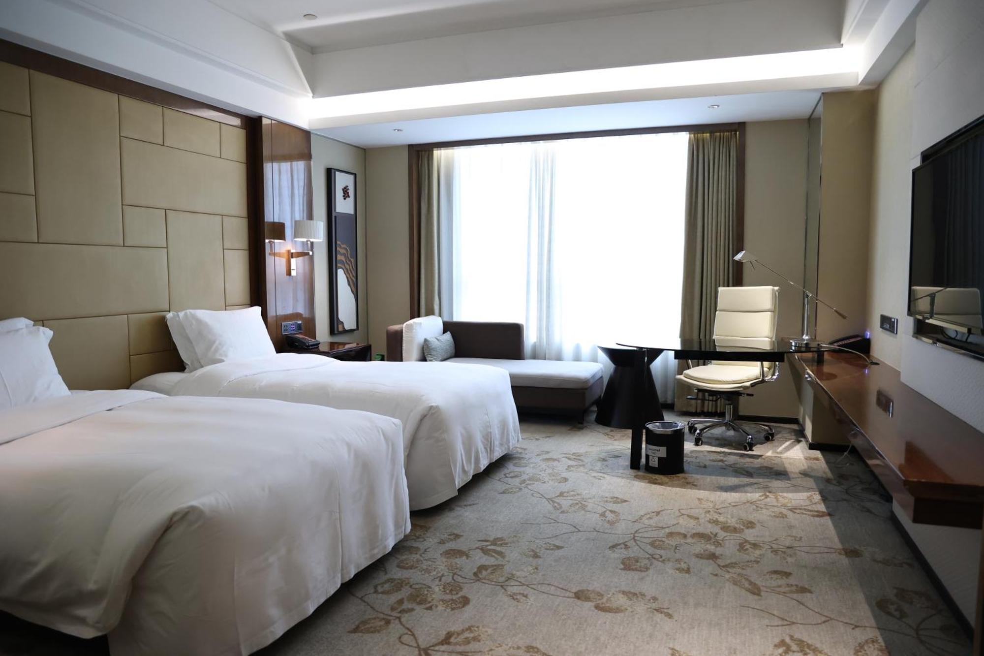 Swissotel Kanton Exterior foto
