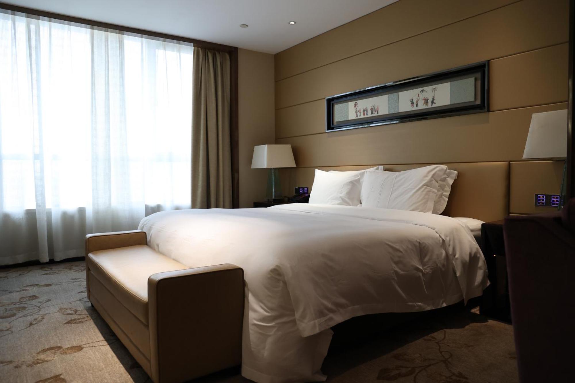 Swissotel Kanton Exterior foto